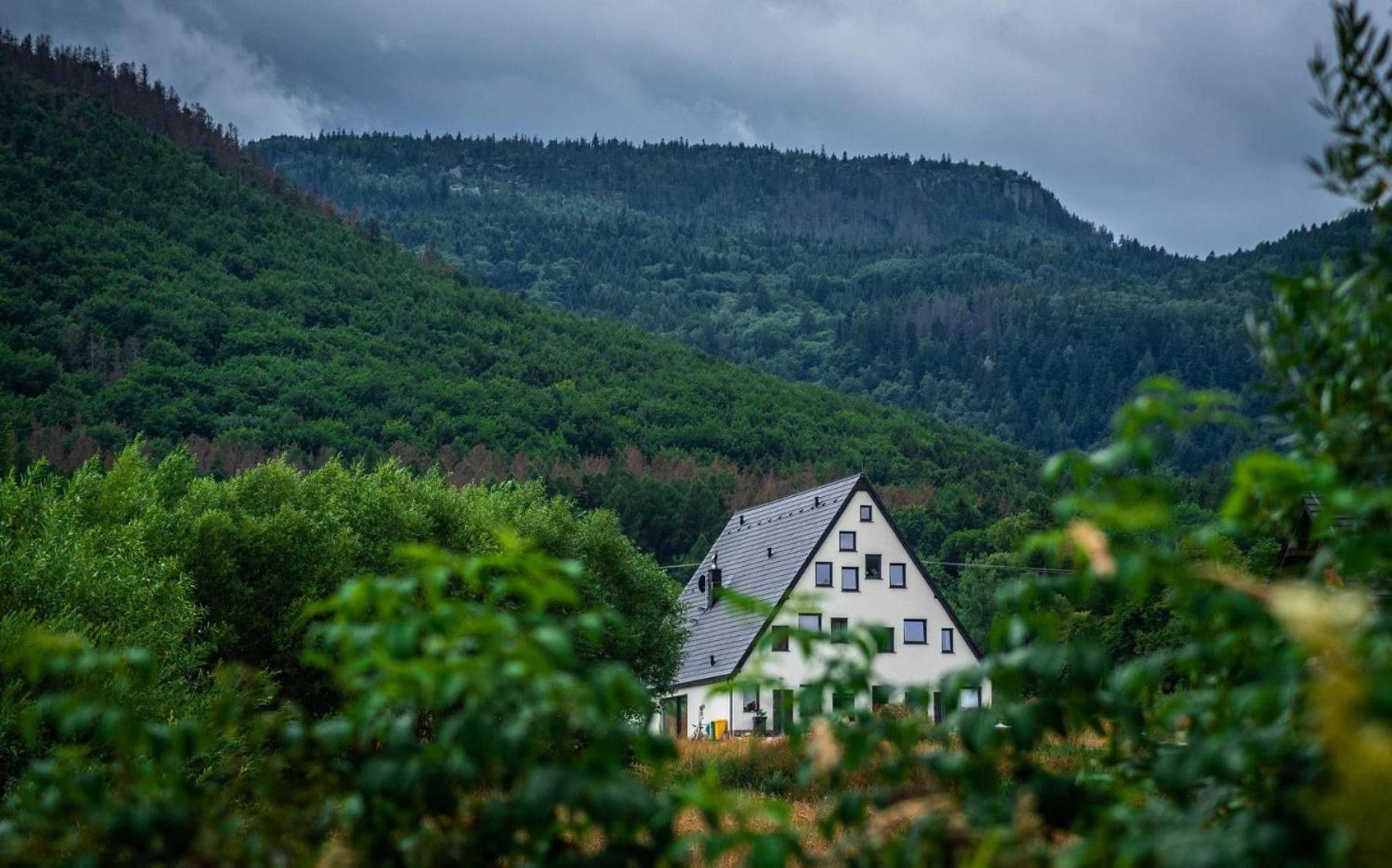 Otulina Dom W Gorach Stolowych Pod Szczelincem Pogranicze Pl-Cz Radkow Bagian luar foto